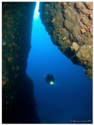 - endless ocean -

A spot called "La Villa" near Paleok... by Reinhard Arndt 
